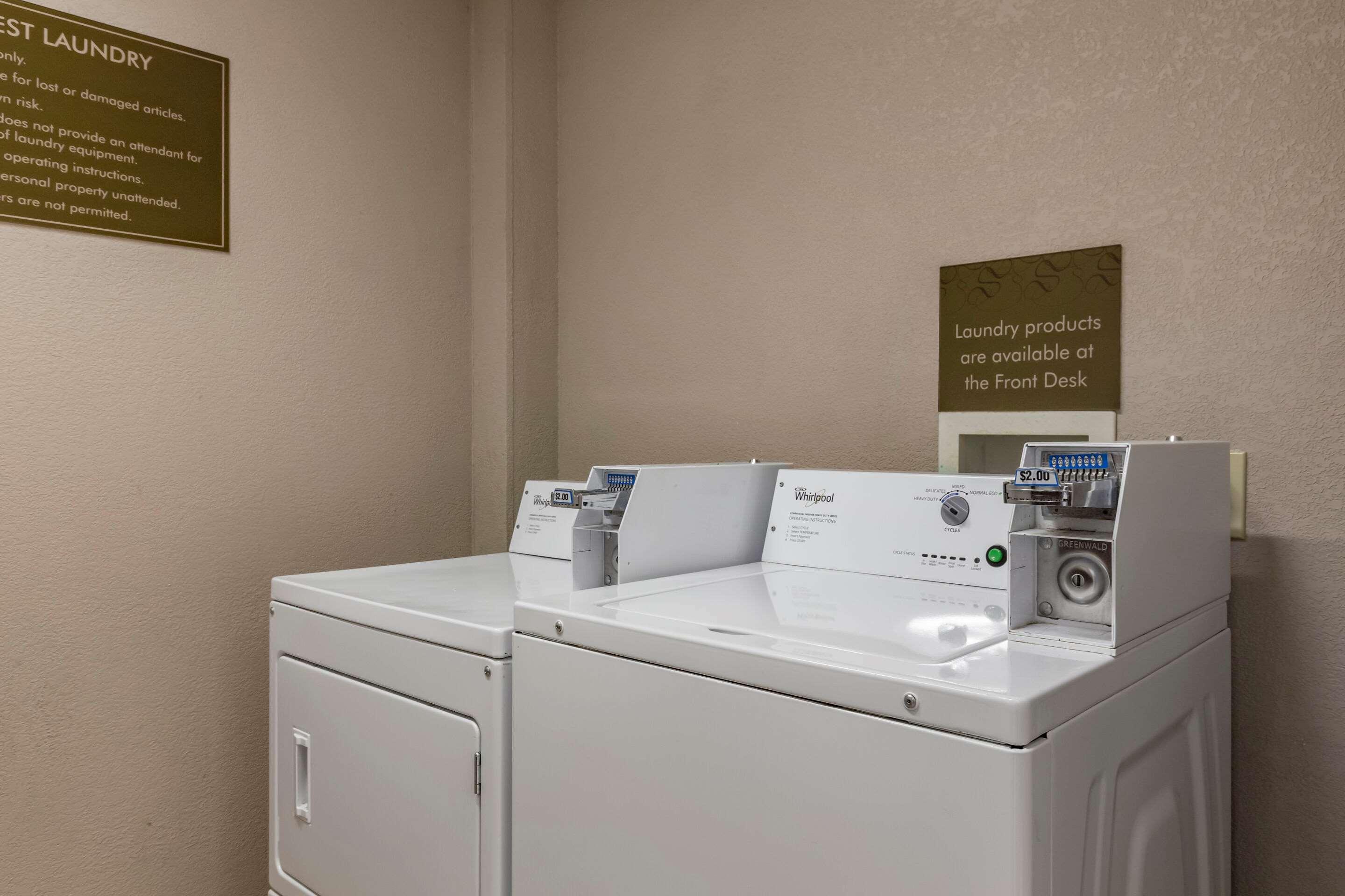 Comfort Suites Pineville - Ballantyne Area Ngoại thất bức ảnh