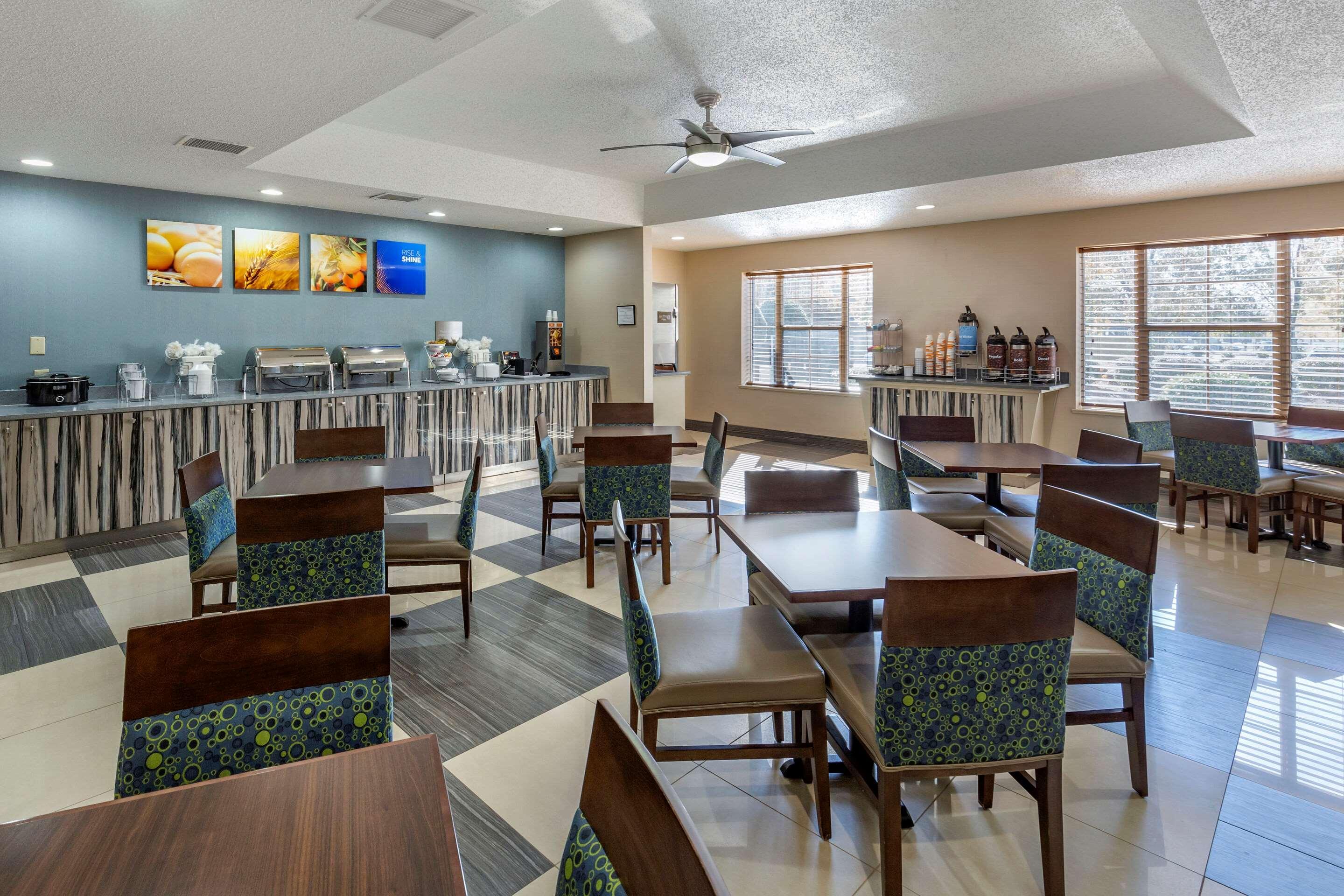 Comfort Suites Pineville - Ballantyne Area Ngoại thất bức ảnh
