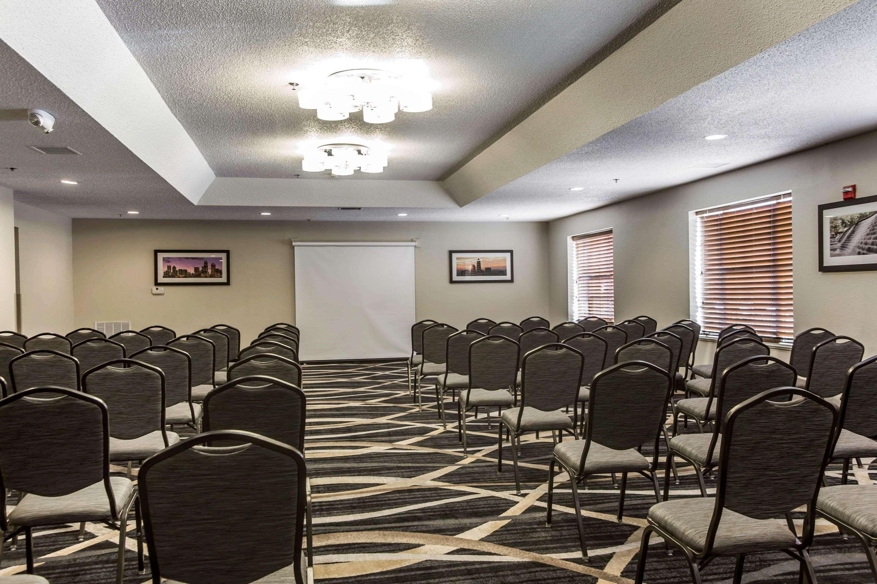 Comfort Suites Pineville - Ballantyne Area Ngoại thất bức ảnh